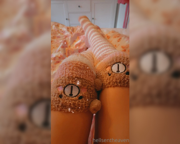 Goddess Nina aka hellsentheaven OnlyFans - 01-16-2022 - Goddess got cute new socks you can pay for while rubbing your tiny dick