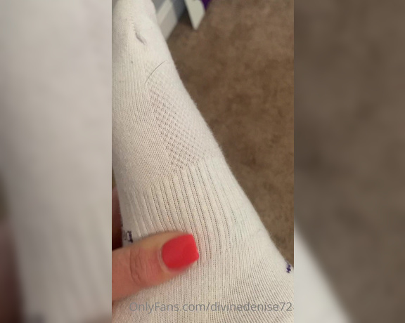 Denise Howard aka divinedenise72 OnlyFans - 04-25-2022 - Sock drawer