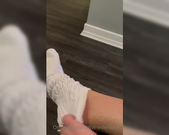 Denise Howard aka divinedenise72 OnlyFans - 04-25-2022 - Sock drawer