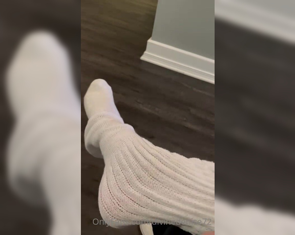 Denise Howard aka divinedenise72 OnlyFans - 04-25-2022 - Sock drawer