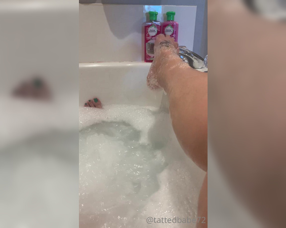 Denise Howard aka divinedenise72 OnlyFans - 09-03-2022 - Wanna breed me in the tub