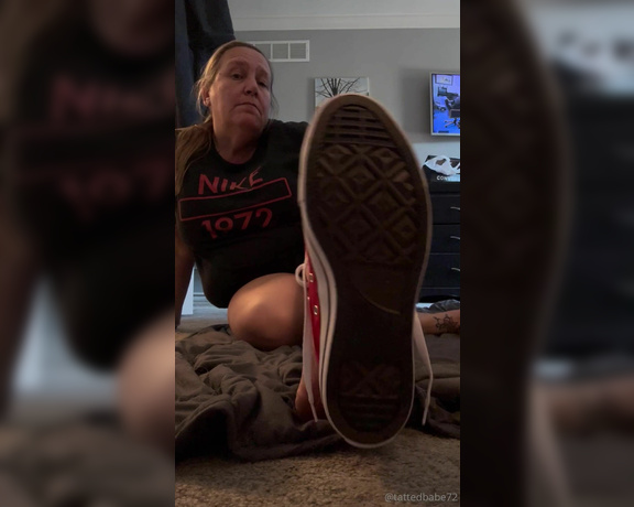 Denise Howard aka divinedenise72 OnlyFans - 07-15-2024 - Chucks and dirty feet worship