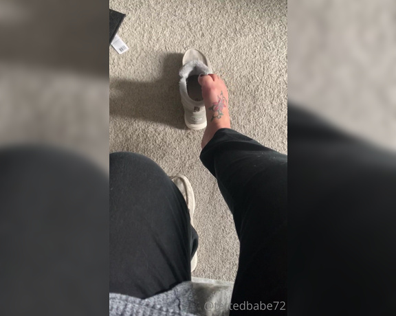 Denise Howard aka divinedenise72 OnlyFans - 11-27-2022 - Take these sweaty dirty and hot shoes off and start worshiping me