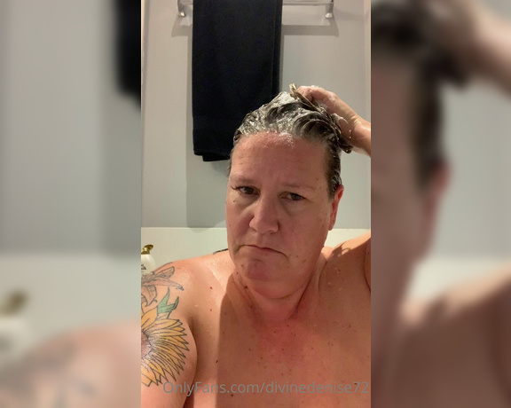 Denise Howard aka divinedenise72 OnlyFans - 04-15-2022 - Bathtime  wanna join