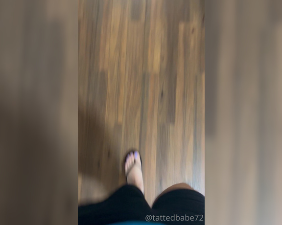 Denise Howard aka divinedenise72 OnlyFans - 08-19-2023 - Just the sound of me walking makes you wanna cream your pants