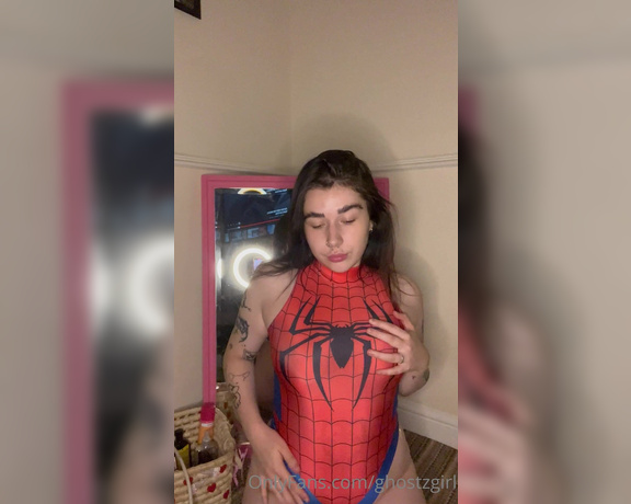 Ghostzgirl aka ghostzgirl OnlyFans - 08-30-2023 - wanan cum help me clean