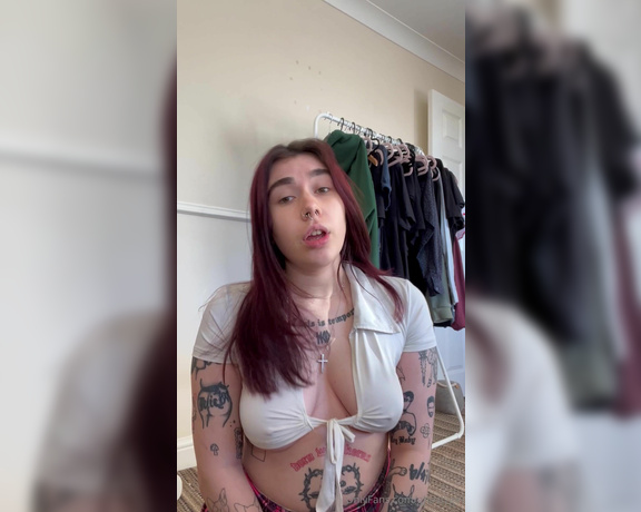 Ghostzgirl aka ghostzgirl OnlyFans - 02-05-2024 - i don’t wanna get you in trouble