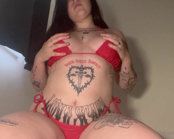 Ghostzgirl aka ghostzgirl OnlyFans - 07-15-2024 - pretty in redhehe