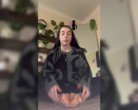 Ghostzgirl aka ghostzgirl OnlyFans - 04-11-2023 - i know your desperate to lick it