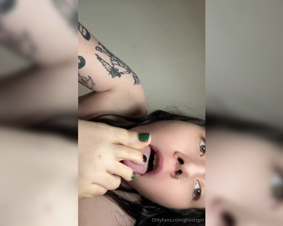 Ghostzgirl aka ghostzgirl OnlyFans - 05-27-2024 - hoping to fix your monday blues