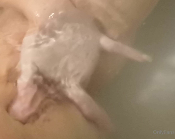 MrsPump aka mrspump Femdom - 11-20-2021 OnlyFans Video - Always horny in the bath but I forgot to bring my flexible friend in  Ill