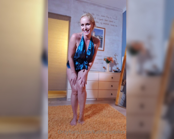 Kathia Nobili aka kathianobilixx Findom - 11-06-2020 OnlyFans Video - Dream