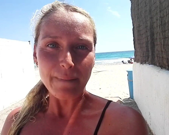 Kathia Nobili aka kathianobilixx Findom - 08-16-2018 OnlyFans Video - Bad luck during scuba diving today