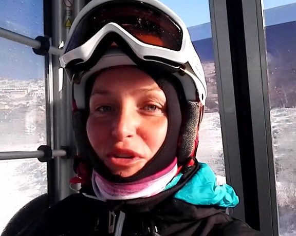 Kathia Nobili aka kathianobilixx Findom - 12-14-2018 OnlyFans Video - Other beautiful, sunny day in Sierra Nevada