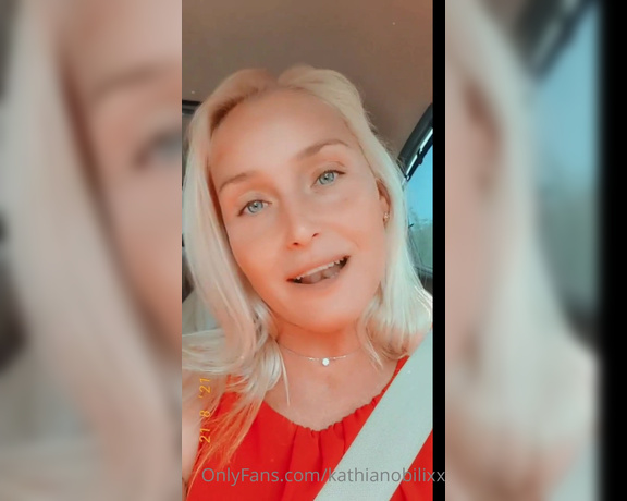 Kathia Nobili aka kathianobilixx Findom - 08-21-2021 OnlyFans Video - VERY IMPORTANT    Onlyfans banning the sex workers from this platform from October 1st