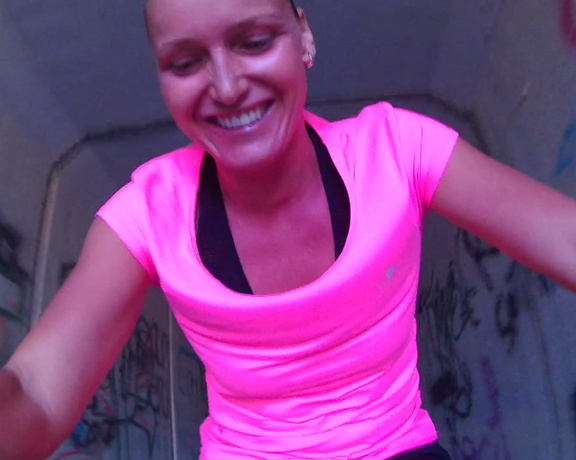 Kathia Nobili aka kathianobilixx Findom - 09-06-2017 OnlyFans Video - Tour on bicycle