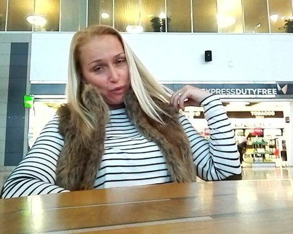 Kathia Nobili aka kathianobilixx Findom - 01-21-2017 OnlyFans Video - Good morning my darlings Short video to say ,, hello ,, before my flight