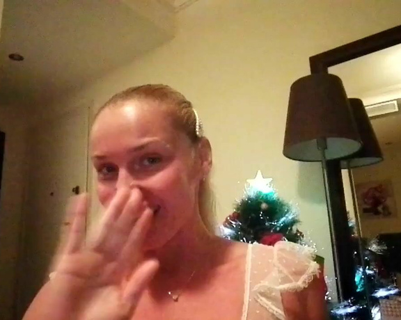 Kathia Nobili aka kathianobilixx Findom - 12-31-2017 OnlyFans Video - Happy New years Eve and new year wish to you my darlings xoxo