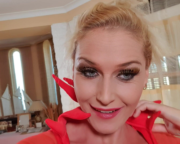 Kathia Nobili aka kathianobilixx Findom - 10-16-2019 OnlyFans Video - Or the devil woman