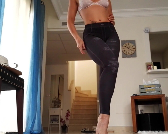 Kathia Nobili aka kathianobilixx Findom - 03-07-2018 OnlyFans Video - Sexy tease, cat walk only for you _ making you dream of me my loves xoxo