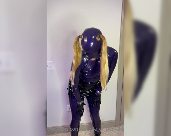 Couple of Perverts aka couple_of_perverts Femdom - 02-08-2023 OnlyFans Video - Shiny from head to toe