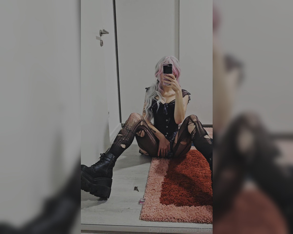 Miss Lilith aka miss.l1lith Femdom - 05-29-2024 OnlyFans Video - Would you like these goth mommy boots stepping on you