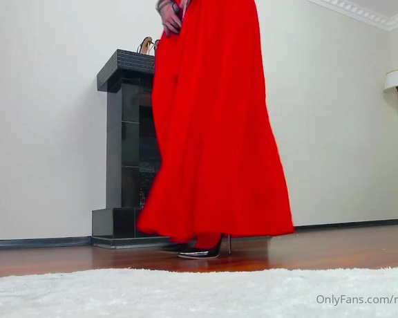 Mistress Milana aka mistress_milana Femdom - 09-27-2022 OnlyFans Video - Just lady in Red stockings heels