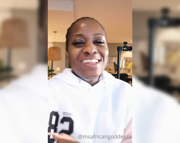 African Goddess aka msafricangoddesss Findom - 07-22-2022 OnlyFans Video - Baby  Just here to say hi, hows your day