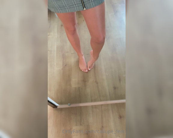 Caliupe Feet aka caliupe_feet Foot Fetish - 09-27-2021 OnlyFans Video - Leaked caliupe_feet 72465