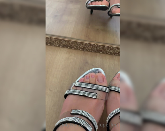 Caliupe Feet aka caliupe_feet Foot Fetish - 10-22-2021 OnlyFans Video - Good morning