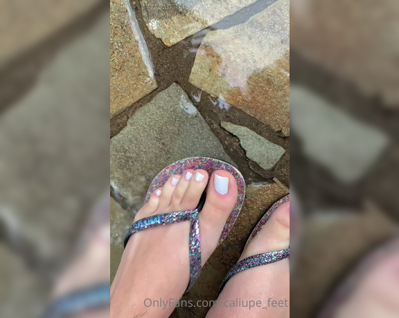 Caliupe Feet aka caliupe_feet Foot Fetish - 11-04-2021 OnlyFans Video - Rain