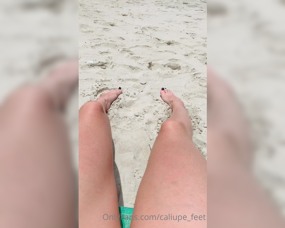 Caliupe Feet aka caliupe_feet Foot Fetish - 11-15-2021 OnlyFans Video - Good morning