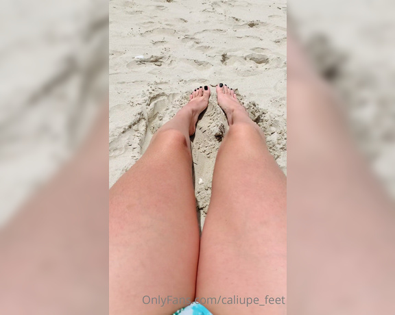 Caliupe Feet aka caliupe_feet Foot Fetish - 11-15-2021 OnlyFans Video - Good morning