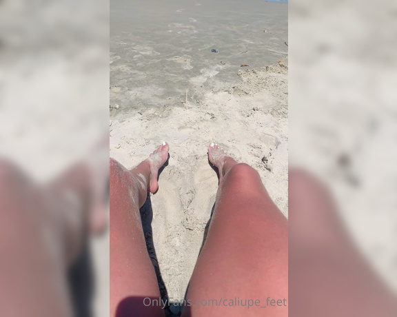 Caliupe Feet aka caliupe_feet Foot Fetish - 01-12-2022 OnlyFans Video - caliupe_feet