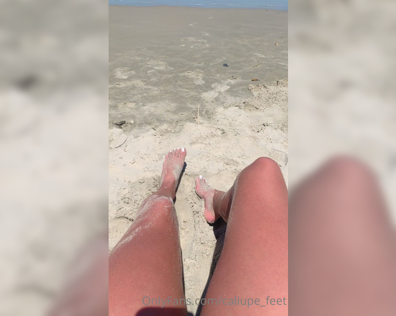 Caliupe Feet aka caliupe_feet Foot Fetish - 01-12-2022 OnlyFans Video - caliupe_feet