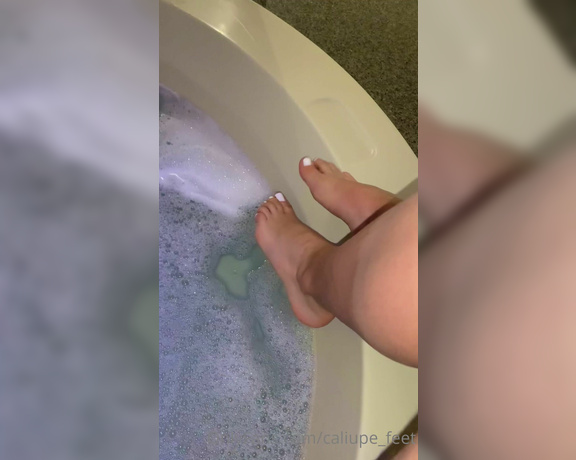 Caliupe Feet aka caliupe_feet Foot Fetish - 08-14-2022 OnlyFans Video - Bom final de semana