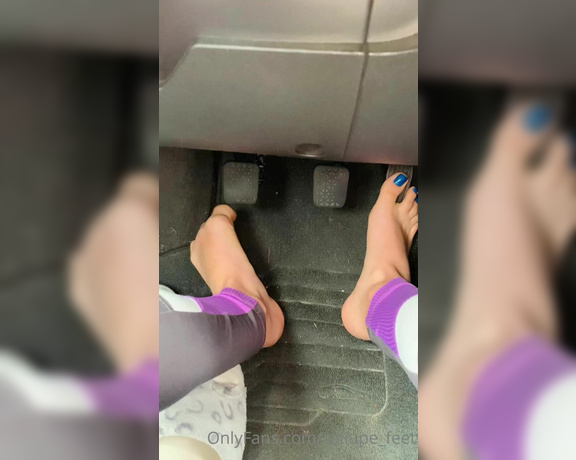 Caliupe Feet aka caliupe_feet Foot Fetish - 09-06-2022 OnlyFans Video - Quem aí gosta de pedal pumping Do you like pedal pumping video