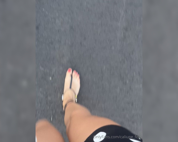 Caliupe Feet aka caliupe_feet Foot Fetish - 12-18-2023 OnlyFans Video - Leaked caliupe_feet 26333