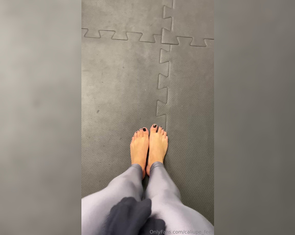 Caliupe Feet aka caliupe_feet Foot Fetish - 03-09-2024 OnlyFans Video - Desconfio que um colega que faz muay thai comigo é podo Ontem de noite eu comecei