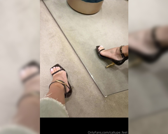 Caliupe Feet aka caliupe_feet Foot Fetish - 04-15-2024 OnlyFans Video - Have you ever thought about me stepping on you with one of these sandals and then