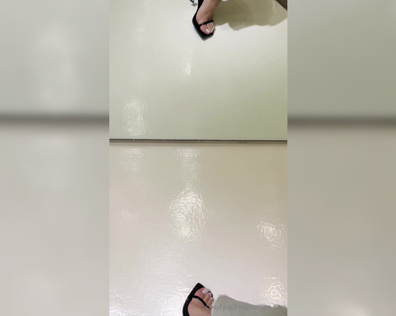 Caliupe Feet aka caliupe_feet Foot Fetish - 04-15-2024 OnlyFans Video - Have you ever thought about me stepping on you with one of these sandals and then