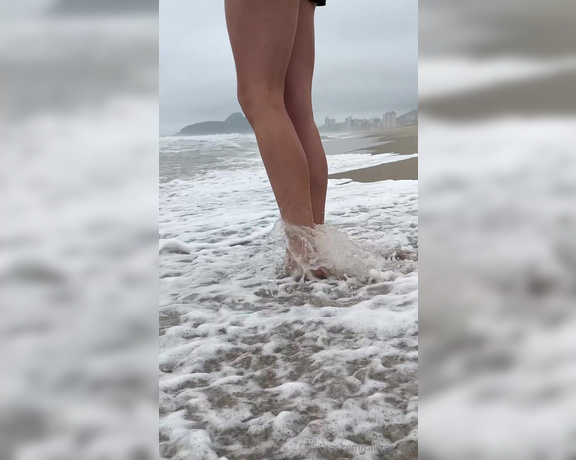 Caliupe Feet aka caliupe_feet Foot Fetish - 09-20-2024 OnlyFans Video - Marcas na areia Marks in the sand