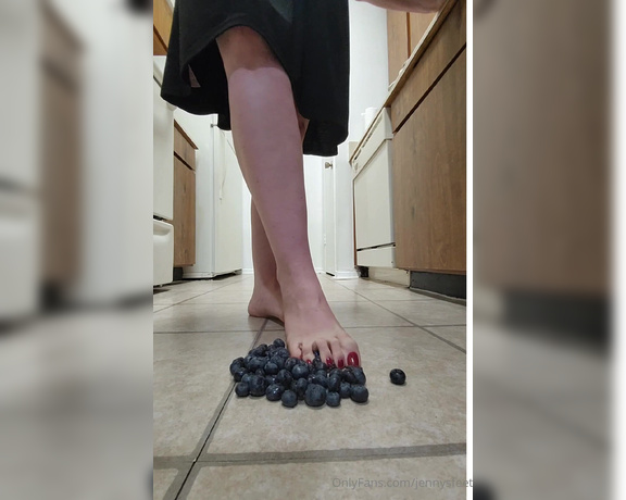 Jennysfeetelysium aka jennysfeet Foot Fetish - 09-20-2024 OnlyFans Video - Tommys custom blueberry crush joi