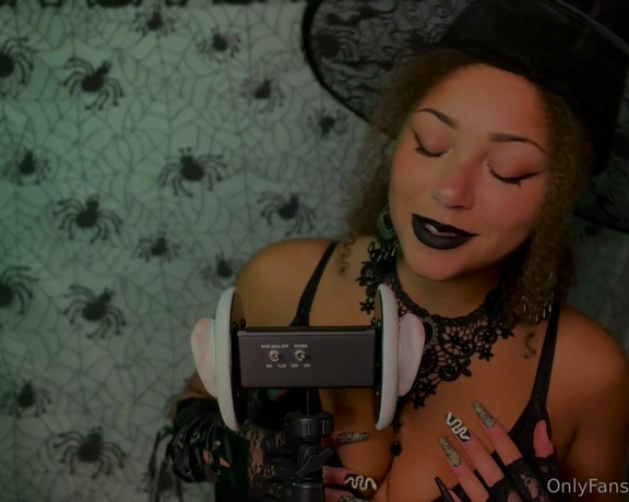 Tlnaxoxo aka tlnaxoxo ASMR - 11-04-2023 OnlyFans Video - Your Witchy GF gives you alllll the ear attention  let me give you the attention