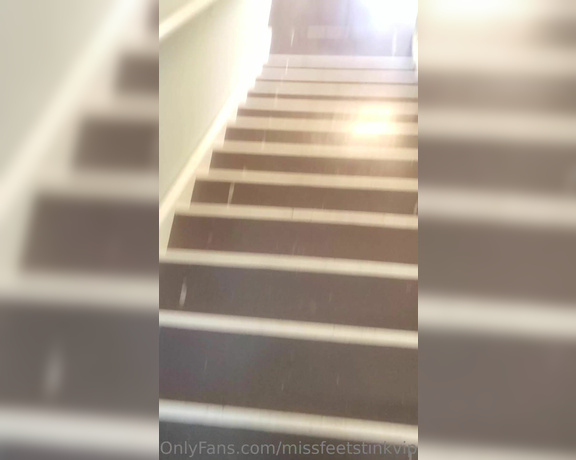 Tori Valentine aka missfeetstinkvip Foot Fetish - 04-22-2023 OnlyFans Video - Dont mind me just tossing my shoes around in the stairwell