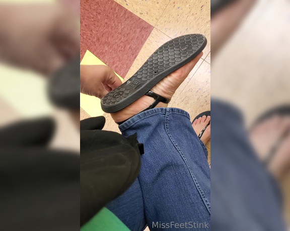 Tori Valentine aka missfeetstinkvip Foot Fetish - 05-06-2023 OnlyFans Video - Im always trying on shoes at thrift stores This is an older video I forgot I