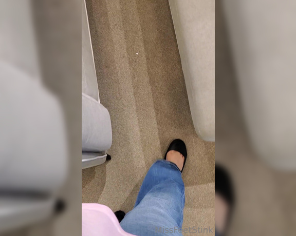 Tori Valentine aka missfeetstinkvip Foot Fetish - 05-18-2023 OnlyFans Video - Here is part 2 from me furniture shopping at Belk