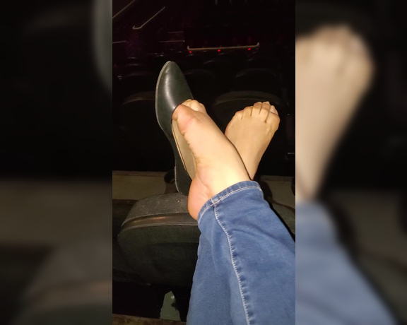 Tori Valentine aka missfeetstinkvip Foot Fetish - 06-29-2023 OnlyFans Video - Good Times at the Mario Movie Part 1 _ Having some fun with my flats before