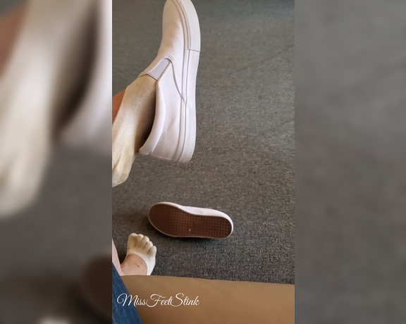 Tori Valentine aka missfeetstinkvip Foot Fetish - 08-03-2023 OnlyFans Video - I had to take a break while going through this museum