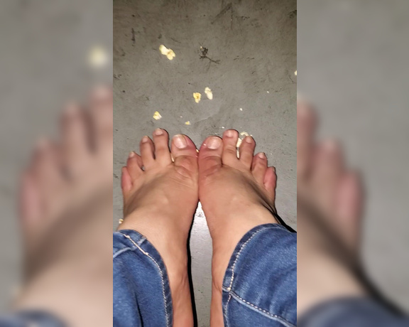 Tori Valentine aka missfeetstinkvip Foot Fetish - 06-29-2023 OnlyFans Video - Good Times at the Mario Movie Part 2 _ You have to have popcorn when you